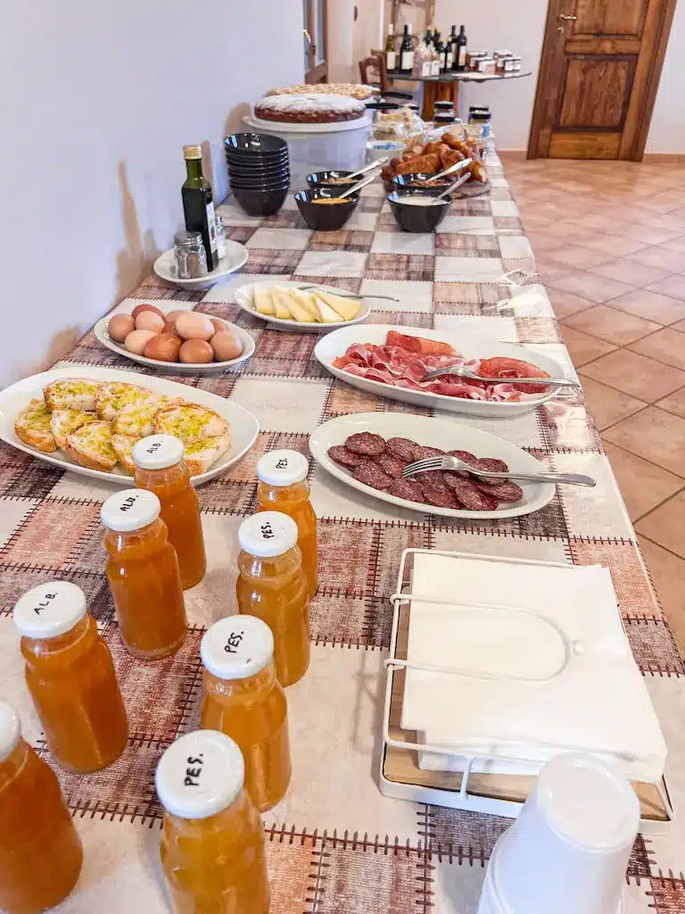 Colazione-agriturismo-Solagna Colazione agriturismo alla Solagna