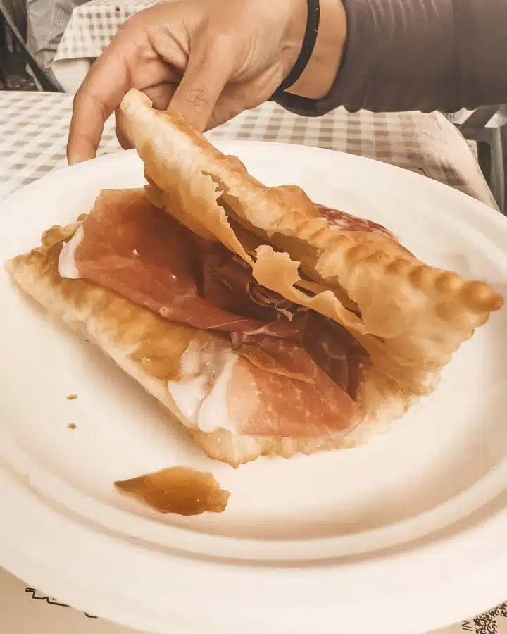 Gnocco fritto con salumi